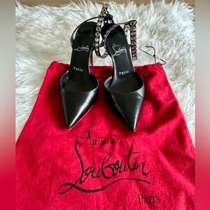 Unique Scarpin super comfortable leather Christian Louboutin, size 6